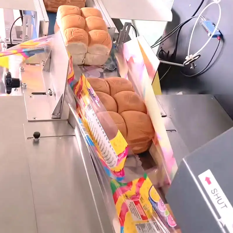 Automatic Packaging Machine running Roll Stock Film