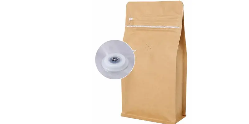 Degassing valve on a coffee bag